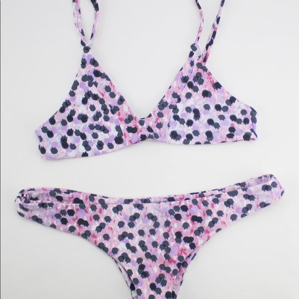 Jessie James Decker Kittenish Bikini